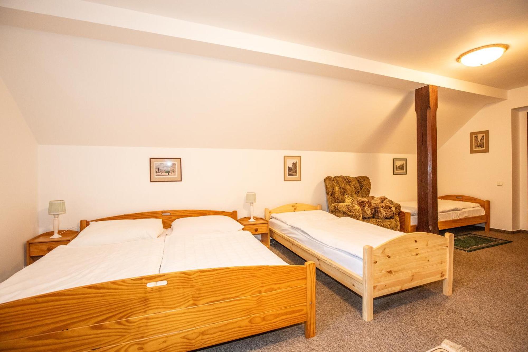 Resort U Jelena Křivoklát Habitación foto